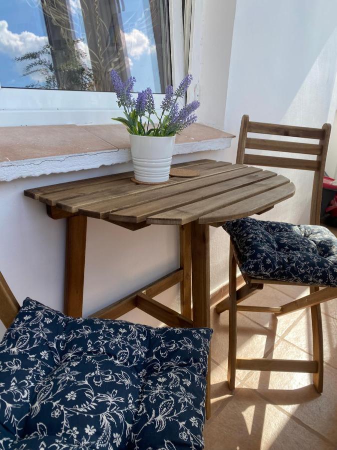 Evan Cozy Flat With Balcony & Parking, 13 September Bükreş Dış mekan fotoğraf