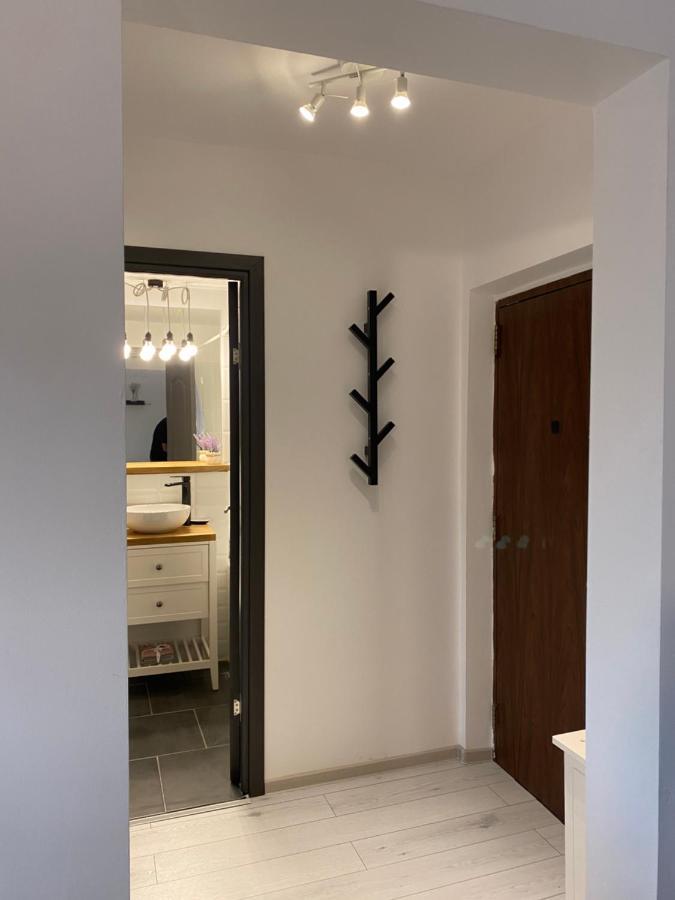 Evan Cozy Flat With Balcony & Parking, 13 September Bükreş Dış mekan fotoğraf