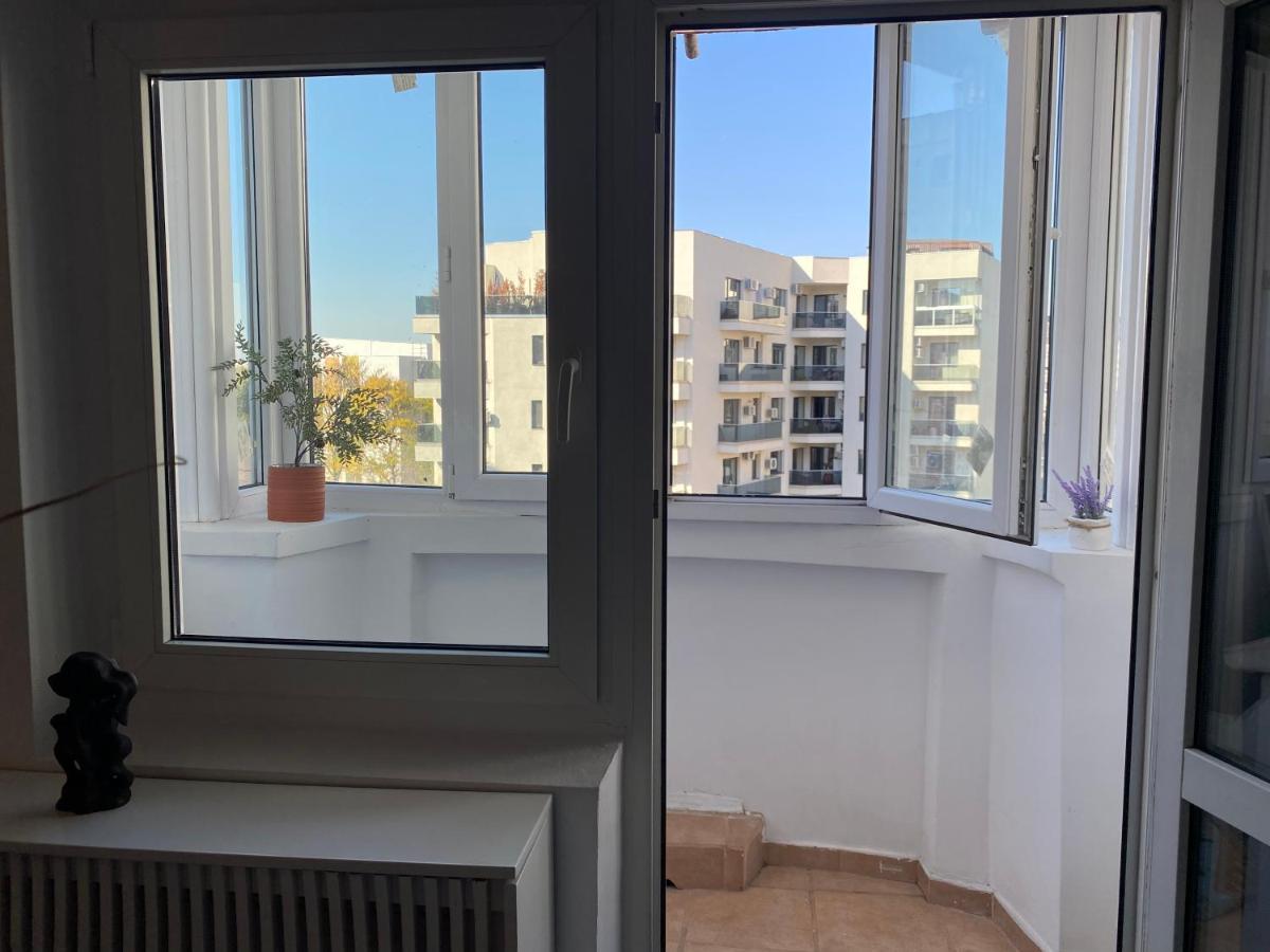 Evan Cozy Flat With Balcony & Parking, 13 September Bükreş Dış mekan fotoğraf