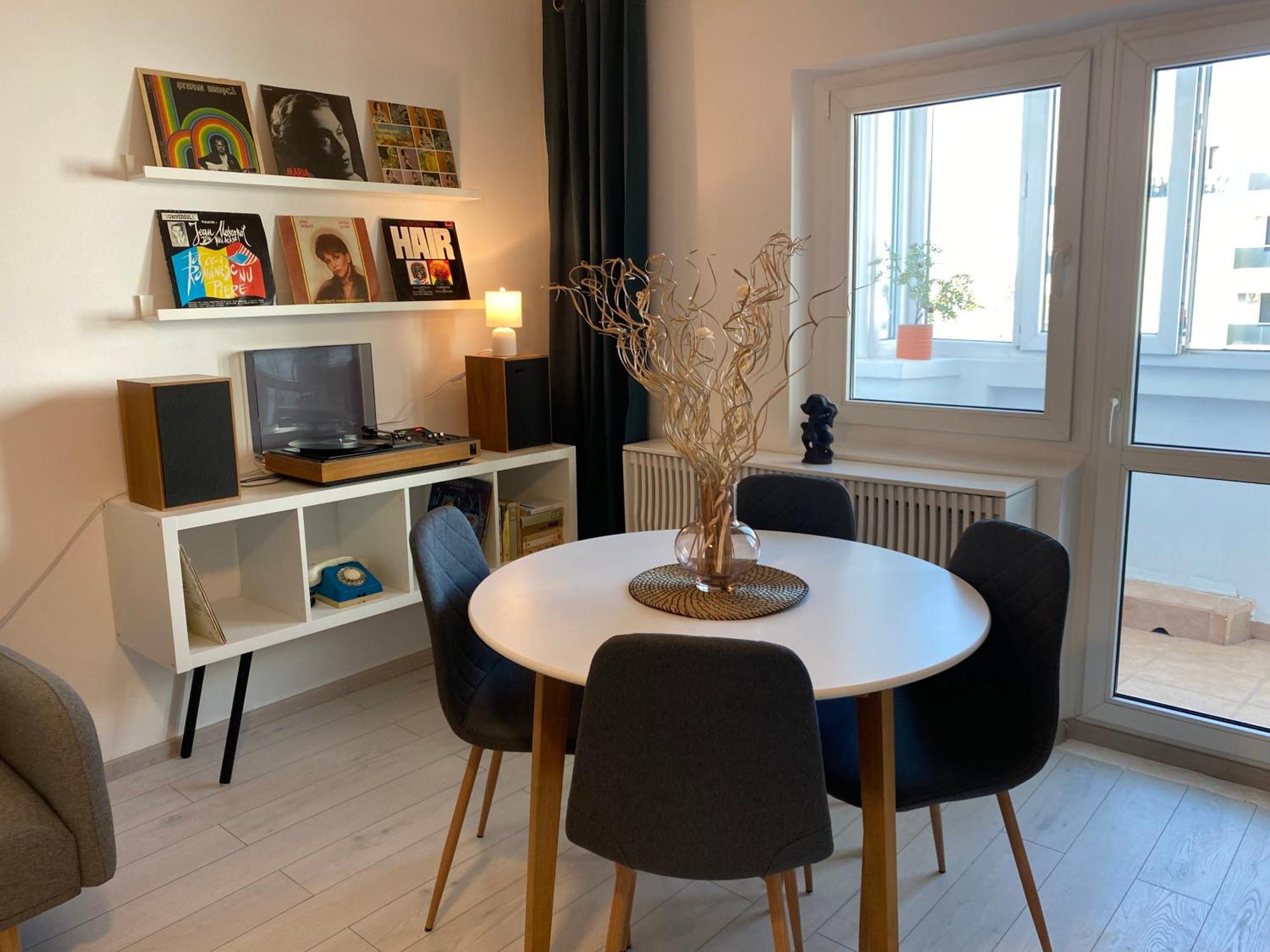 Evan Cozy Flat With Balcony & Parking, 13 September Bükreş Dış mekan fotoğraf